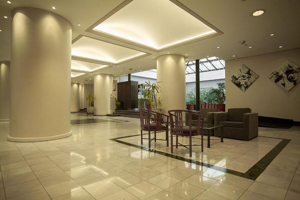 Austral Plaza Hotel Comodoro Rivadavia Luaran gambar