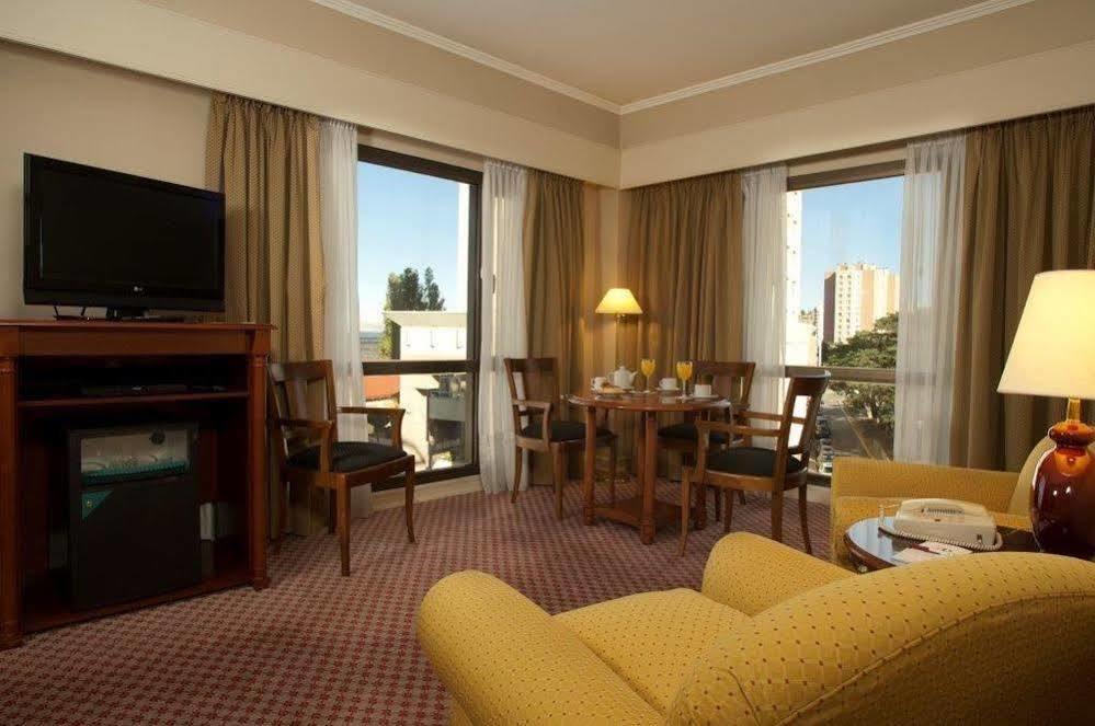 Austral Plaza Hotel Comodoro Rivadavia Luaran gambar