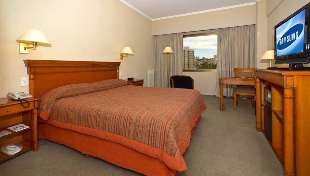 Austral Plaza Hotel Comodoro Rivadavia Luaran gambar