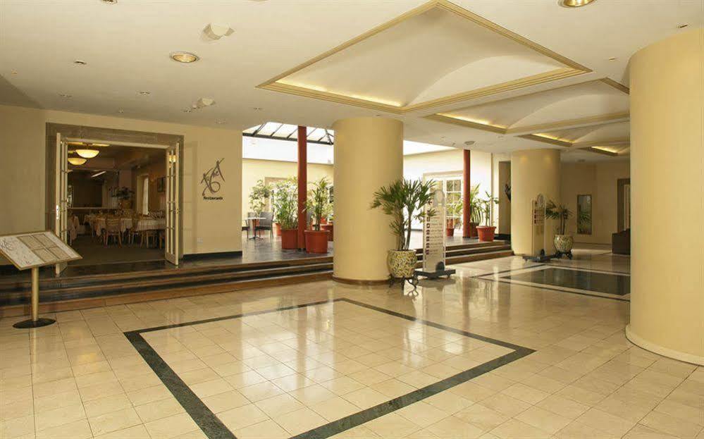 Austral Plaza Hotel Comodoro Rivadavia Luaran gambar