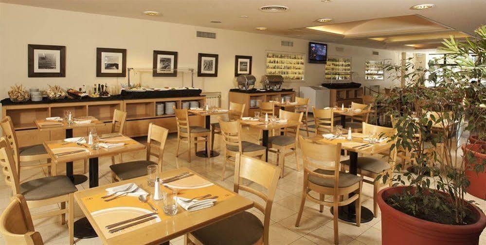 Austral Plaza Hotel Comodoro Rivadavia Luaran gambar